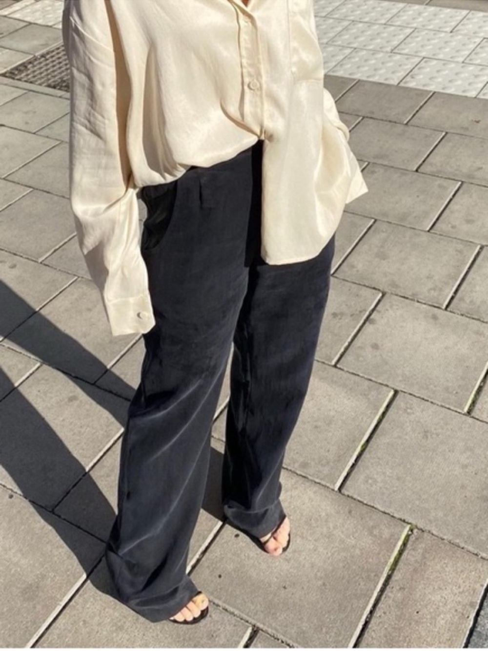 NEW. Djerf Avenue On The Go Pants. NWT